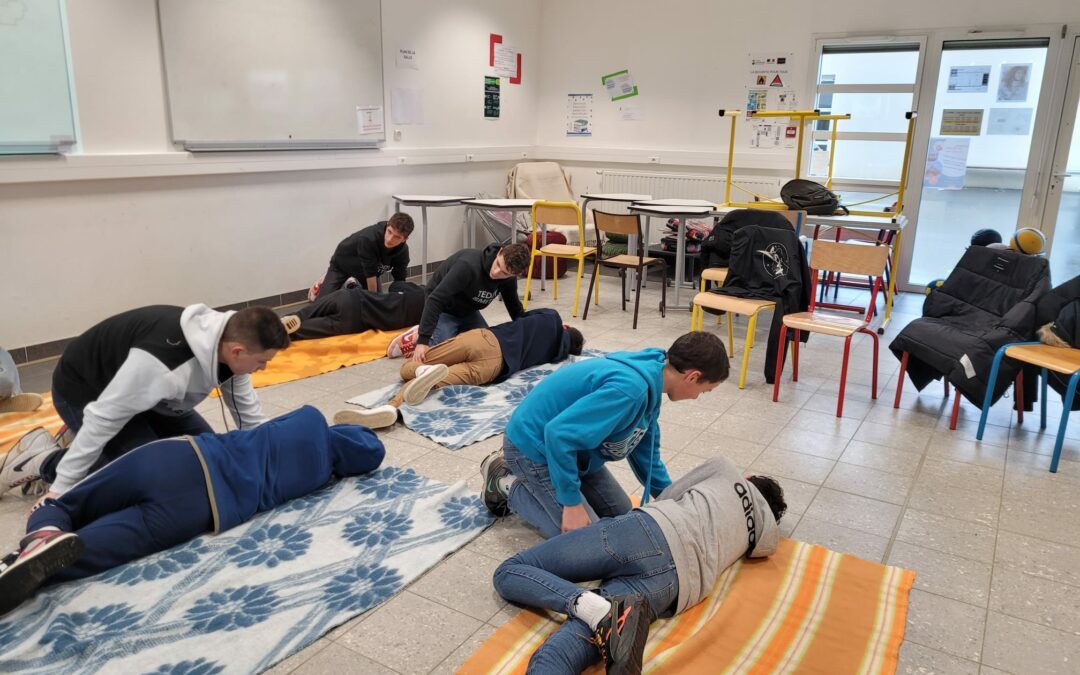 Nos 3èmes se forment aux gestes des premiers secours